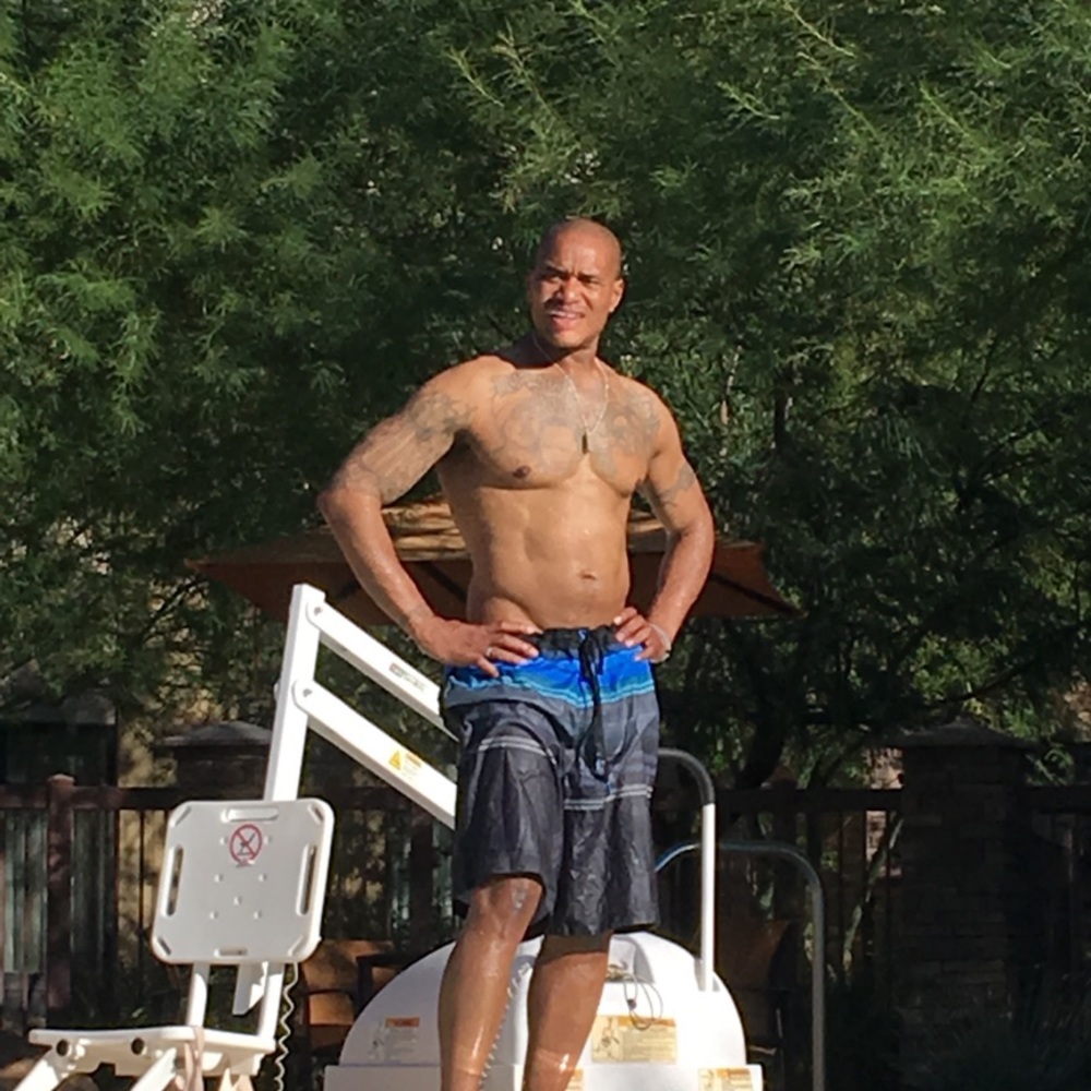 Meet your Posher, Roy